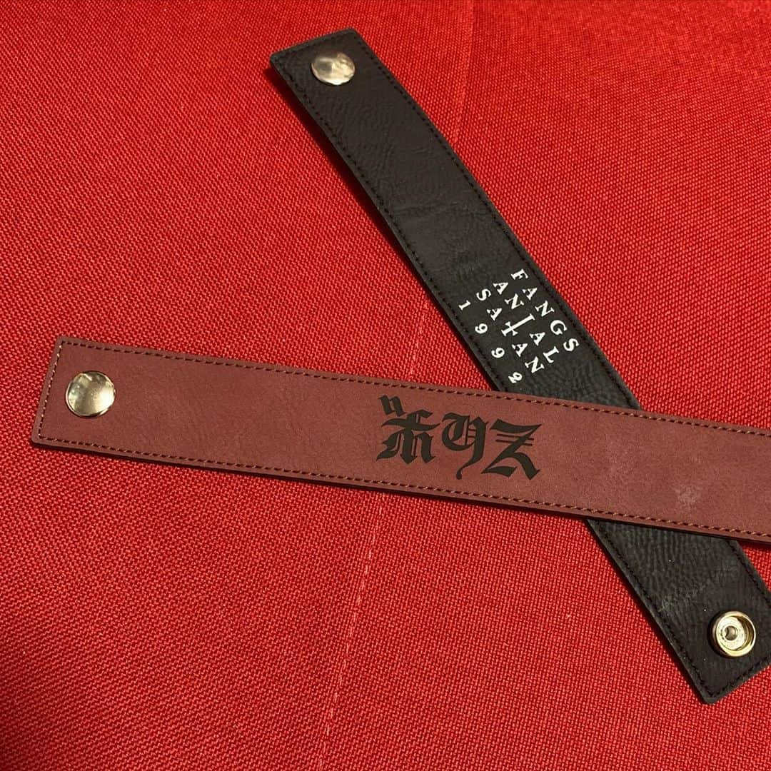 BORISさんのインスタグラム写真 - (BORISInstagram)「Boris wrist band (reversible / vegan leather). More details very soon.」10月6日 0時08分 - borisdronevil