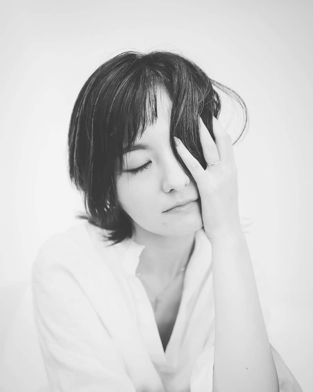 関谷桃子さんのインスタグラム写真 - (関谷桃子Instagram)「#goodnight 🌃  📸 @chihirofilm   #photooftheday #portrait」10月6日 0時14分 - momomo_s_