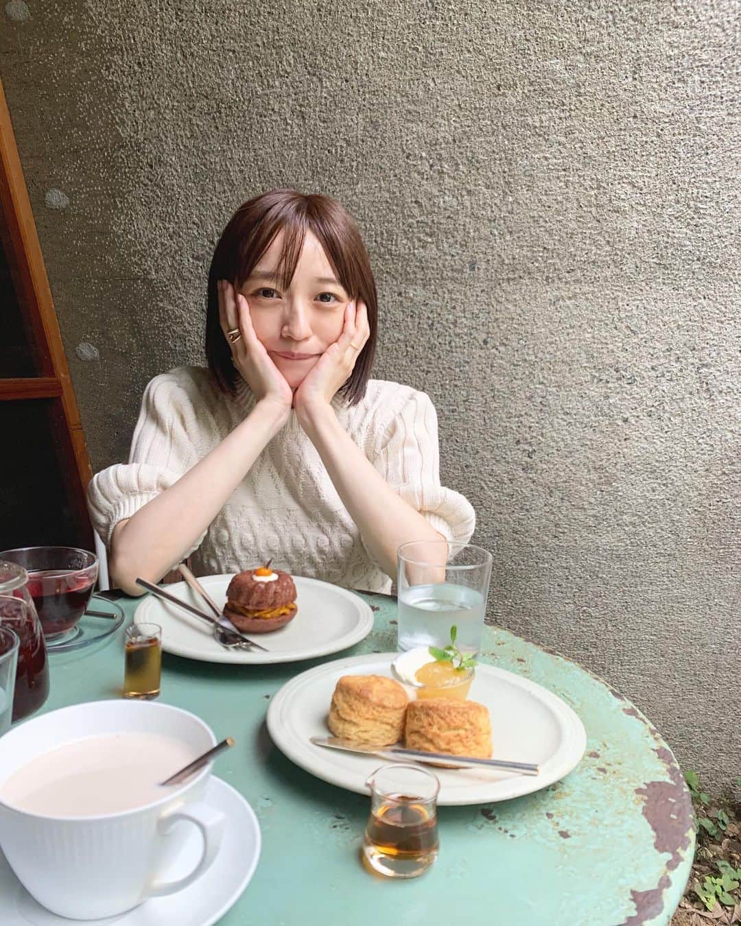 江本るり恵のグルメインスタ