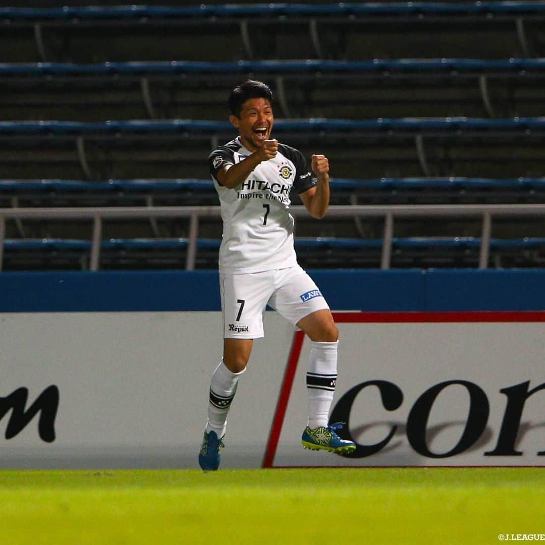 Ｊリーグさんのインスタグラム写真 - (ＪリーグInstagram)「Play Back JLEAGUE⚽️📸﻿ ﻿ #明治安田生命Ｊ１リーグ 第20節﻿をプレイバック🔥﻿ ﻿ ﻿ #Ｊリーグ ﻿ #jleague  #ガンバ大阪 #パトリック #北海道コンサドーレ札幌 #アンデルソンロペス #ベガルタ仙台 #シマオマテ #川崎フロンターレ #レアンドロダミアン #柏レイソル #大谷秀和 #サンフレッチェ広島 #浅野雄也 #大分トリニータ #田中達也 #ＦＣ東京 #アダイウトン #ヴィッセル神戸 #古橋亨梧 #名古屋グランパス #ランゲラック  #soccer #soccergame #soccerphotography #soccerplayer #football #⚽️」10月5日 17時00分 - jleaguejp