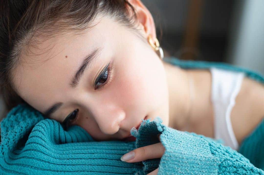 花盛友里のインスタグラム：「Shooting for @nonno_magazine   はじめましての堀田真由チャンだったのに、この週に二回も会うことができたのー！うれしき♡ほんと可愛い！」