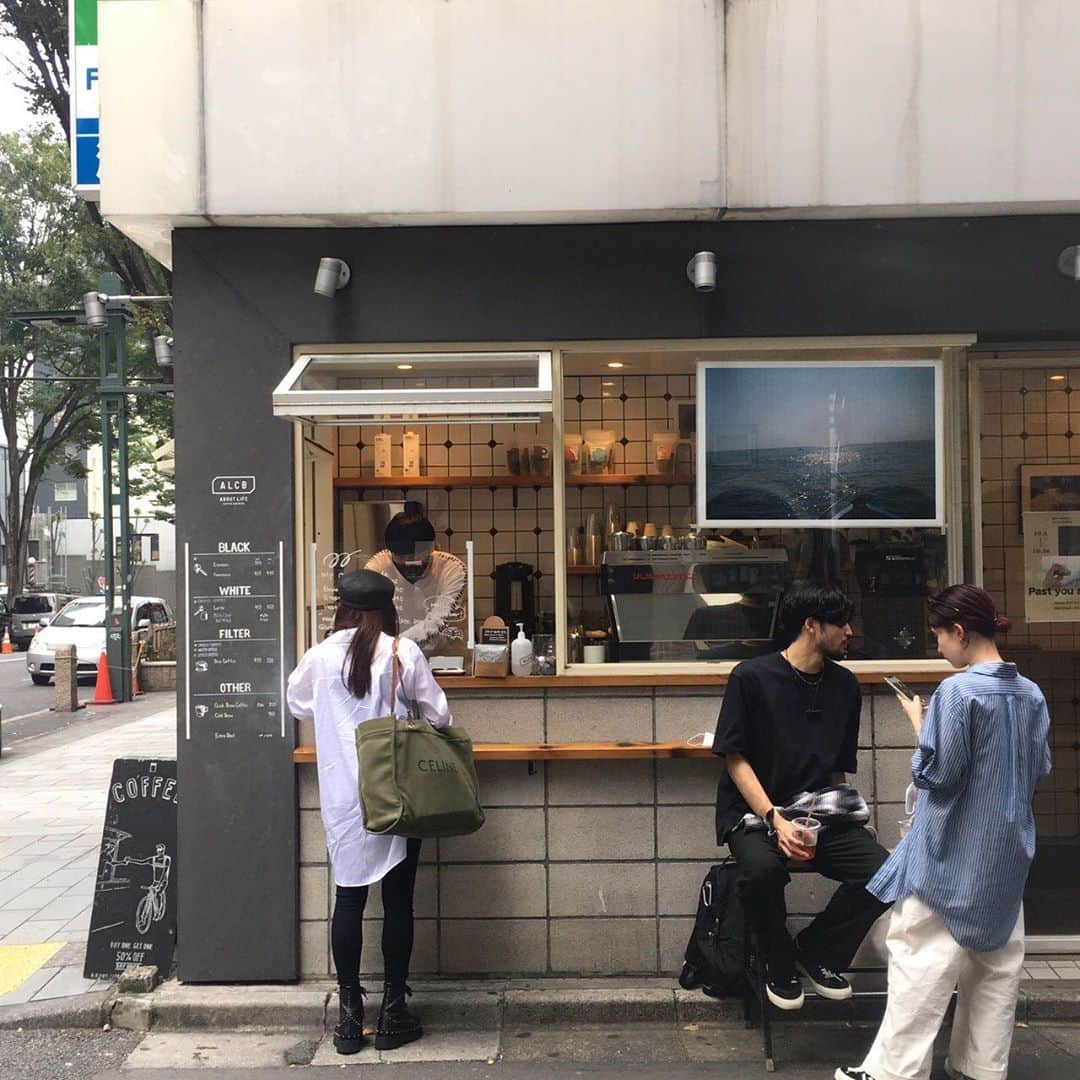 ABOUT LIFE COFFEE BREWERSのグルメインスタ