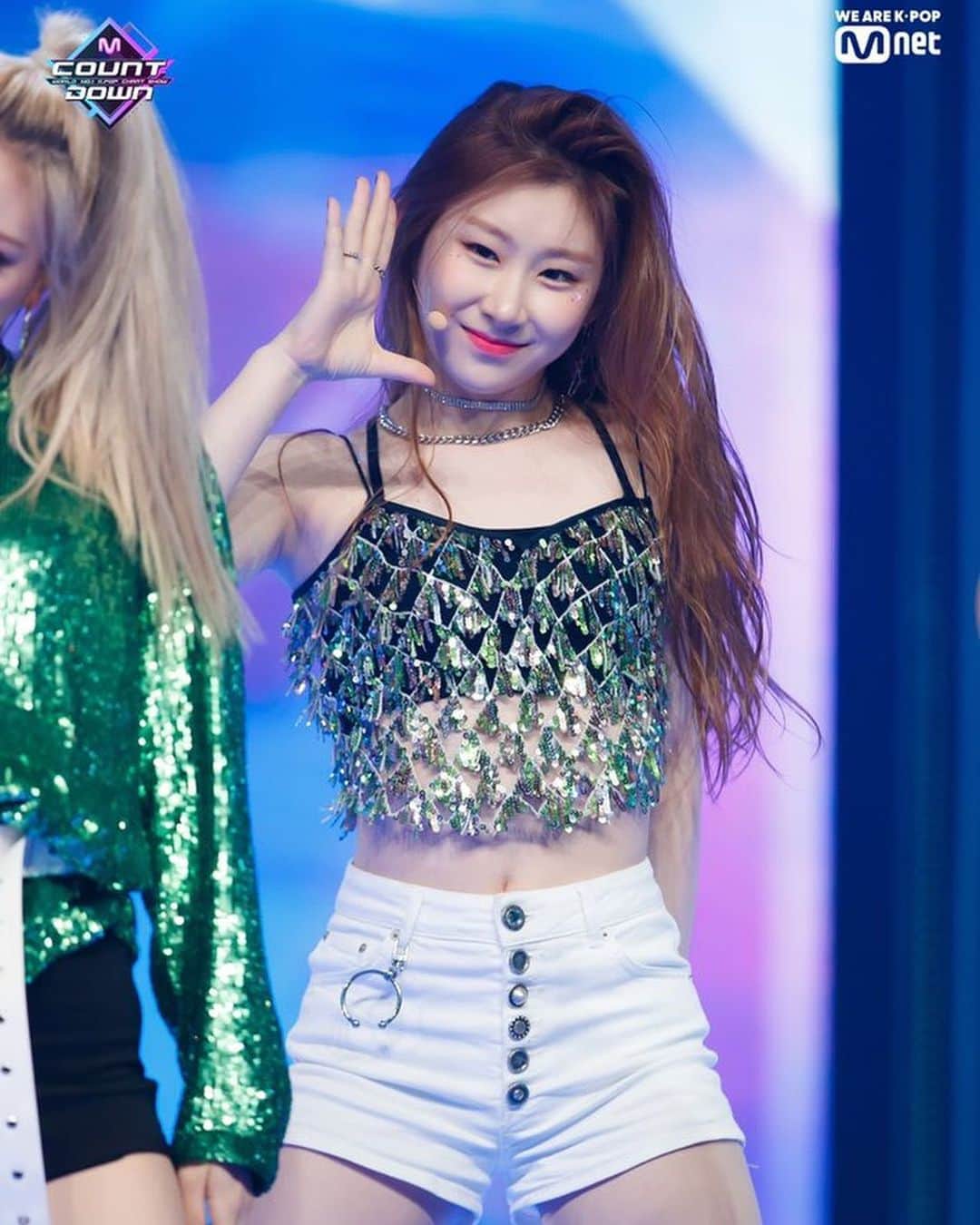 チェリョンのインスタグラム：「lowkey missing icy era🥺💚 #있지 #ITZY #채령 #CHAERYEONG #MIDZY⁣⠀」