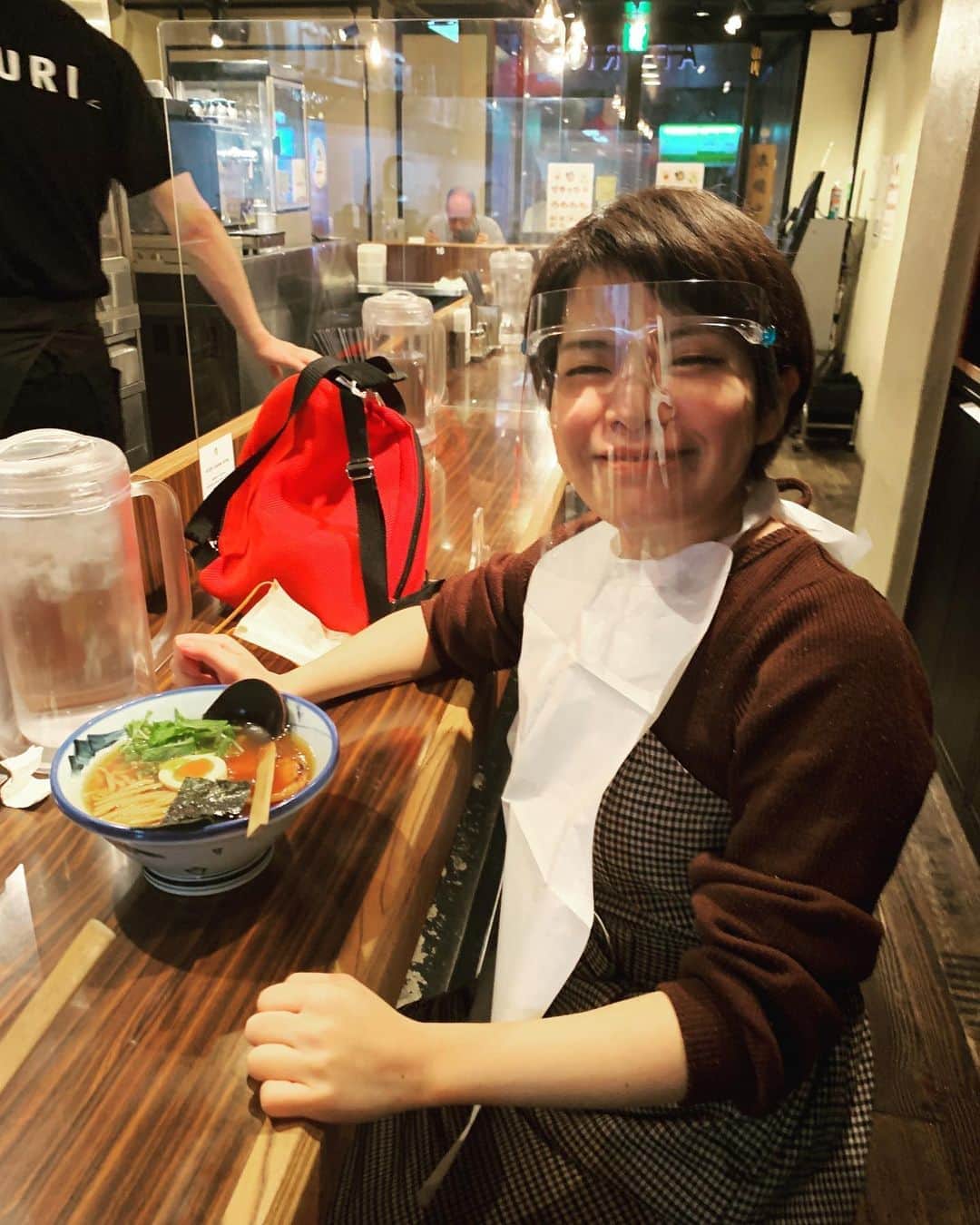 のインスタグラム：「どうやって食うんだよ   #まちゅ #浅倉南 #タッちゃん南を幸楽苑に連れてって」