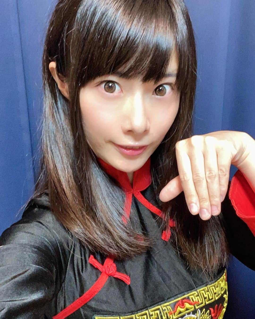 天津いちはさんのインスタグラム写真 - (天津いちはInstagram)「今日もおつかれさま♡  キョンシーです🧧　  #Jiangshi #cosplay」10月5日 18時38分 - ichichiha