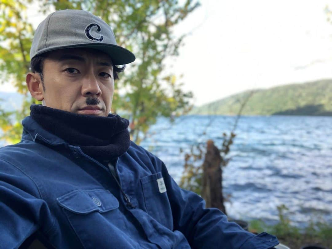 木村卓寛のインスタグラム：「車で9時間かけてキャンプしに行きました。 今度は10時間かけて行きたいと思います。 #ソロキャンプ #十和田湖 #青森 #東北 #夜こける #プロフィールからどうぞ」