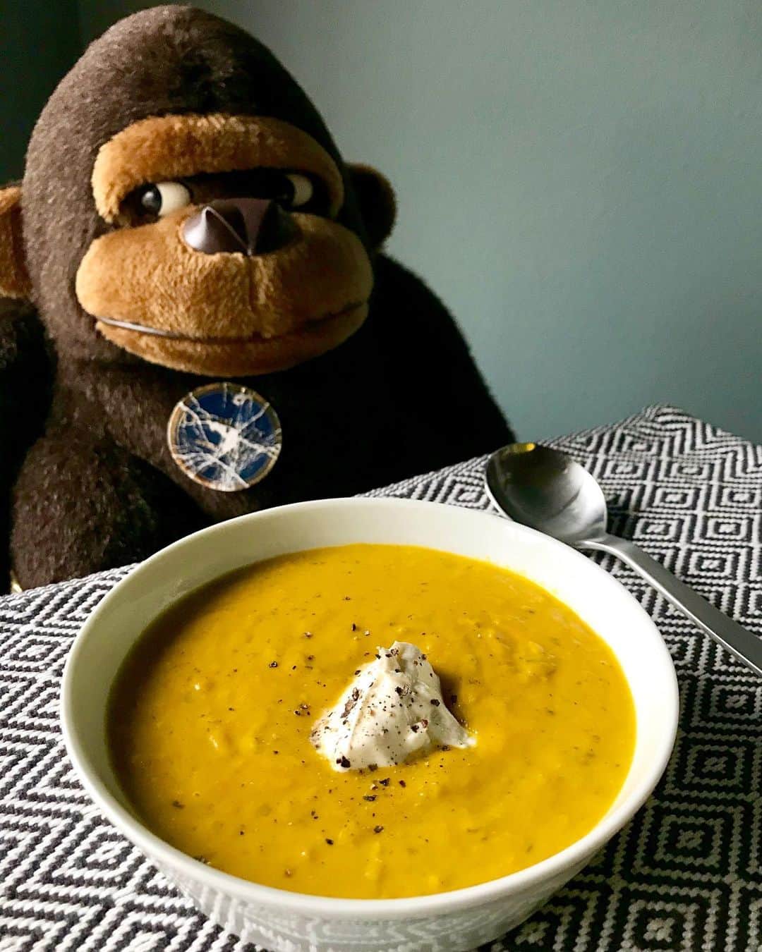 アヤメのインスタグラム：「Nutribullet really helps my healthy life🎃 芋栗南京強化月間🍠🌰🎃 #autumnmeal #nutribullet #秋の味覚 #かぼちゃスープ #幸水 #goribothegorilla」