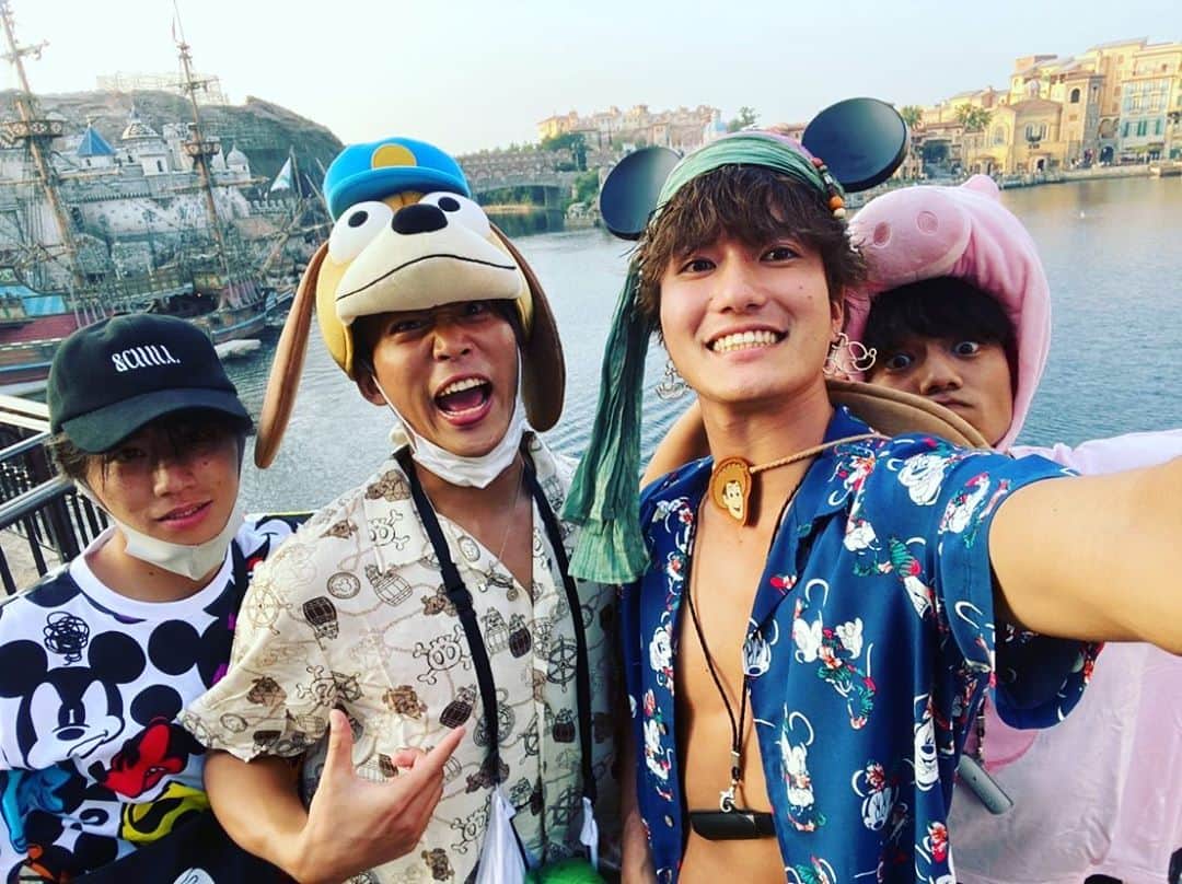 エビスジャップさんのインスタグラム写真 - (エビスジャップInstagram)「ディズニークソ楽しかったは！！！！！  #は」10月5日 19時19分 - evisjap
