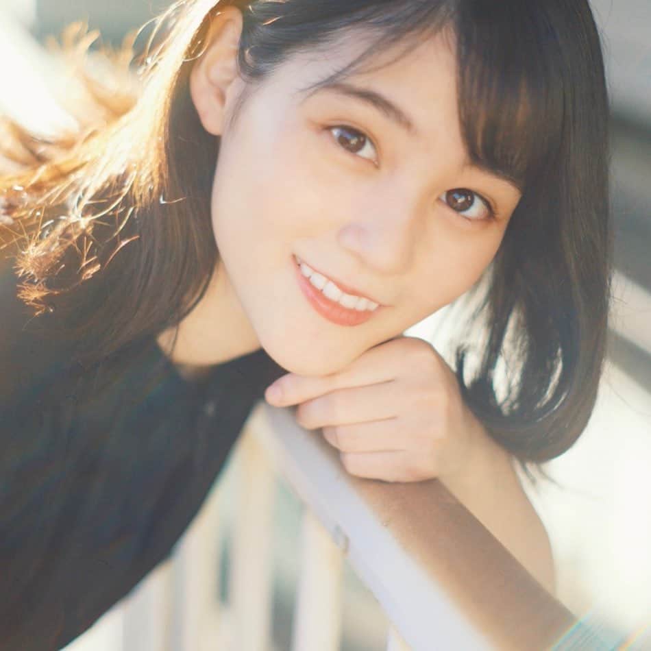 中原みなみのインスタグラム：「. こんばんは🌙 今夜は肌寒く感じますね❄(そんな時に真夏の写真を…笑)  この写真は、ミスコン終了まであと一ヶ月！頑張ろう！と気合いを入れ直したぐらいですかね…🤔気がつけば投票終了まであと3日になっています。本当に、あっという間です😢  最後まで頑張ります！ 本日も投票よろしくお願い致します😌  #ミス慶應#ミス慶應sfc #ミスコン#Instagram#instagood #instalike #被写体」