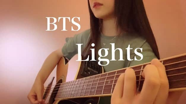 飯塚理珠（RIJU）のインスタグラム：「BTS(방탄소년단)-Lights  BTSさんの「Lights」✨ 弾き語りカバーしてみました＾＾  Fullver.もYouTubeで聴いてください！ youtu.be/d6S8cbr8yKw . . . #BTS #방탄소년단 #防弾少年団 #Lights  #飯塚理珠 #弾き語りじゅ #RIJU  #弾き語り #弾き語り女子 #歌ってみた #歌 #うた #アコギ #アコギ女子 #アコギ弾き語り #ギター #ギター女子 #イヤホン推奨 #高校生 #女子高生 #シンガーソングライター #ssw #singer #song #acoustic #guitar #cover」