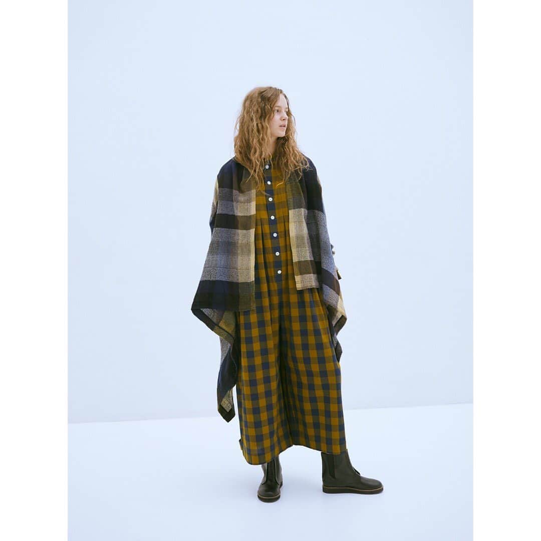 ネ・ネットのインスタグラム：「10月7日(水)より、ネ・ネット 2020 Autumn/Winter Collection の新作が発売となります。﻿ ﻿ また10月7日(水)～11日(日)の期間は、A-net Membership のポイントが5倍となります。ぜひ、この機会にご利用ください。﻿ ﻿ ■Né-net STAMP CARD CAMPAIGN■﻿ 9月・10月・11月それぞれの対象期間中に、Né-netの商品を¥20,000(税抜)以上お買い上げで 1 スタンプを、押印させていただき、スタンプ 1 個、もしくはスタンプ 3 個で、オリジナルノベルティをさしあげます。10月の押印期間は、10月7日(水)〜11月10日(火)です。ノベルティのお渡しは発行店にて、2020 年 12 月頃を予定しております。﻿ ﻿ #ネネット #nenet #新作 #new #autumn #winter #2020 #collection #fashion #tokyo」