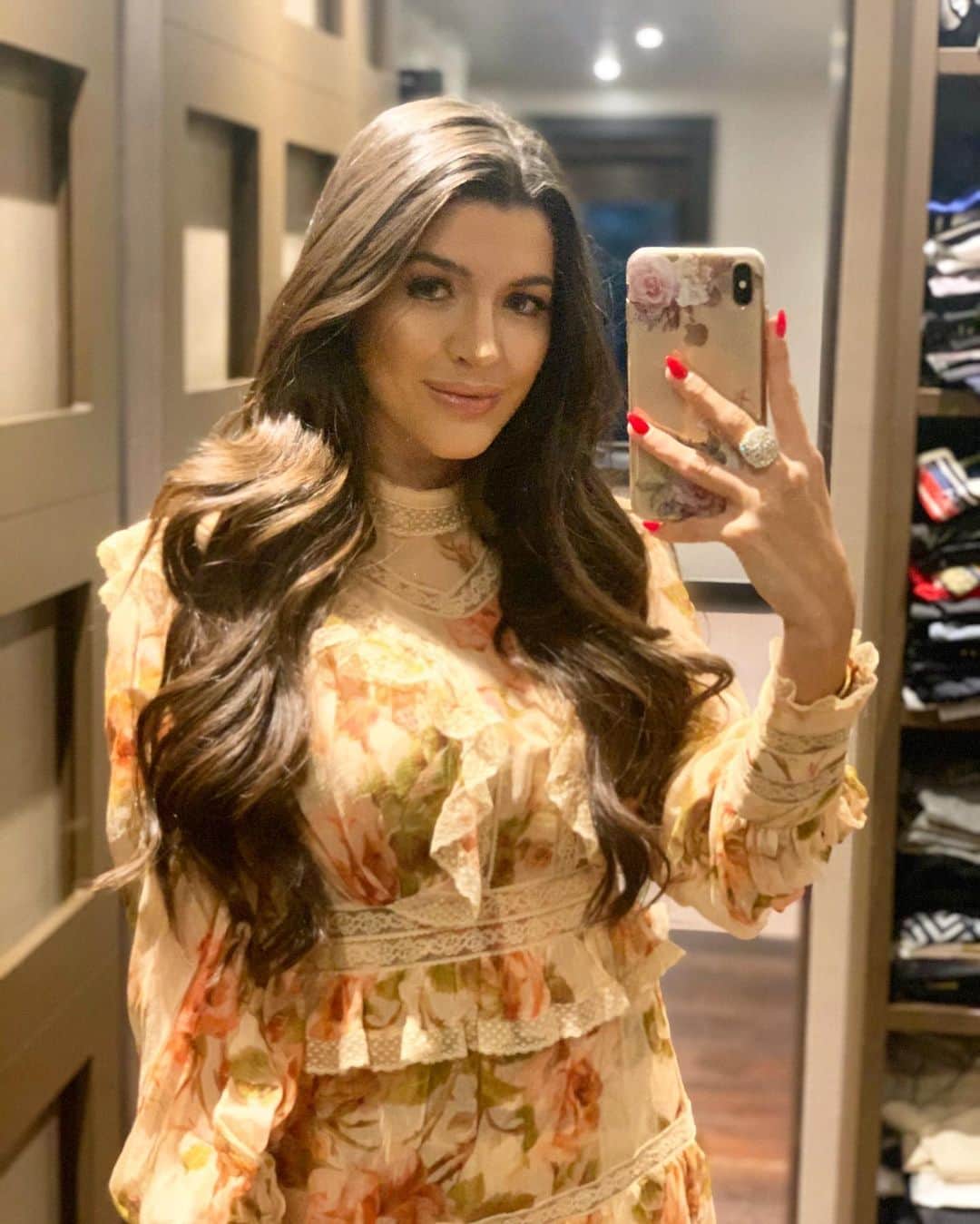ナタリア・ベッカーのインスタグラム：「🍁❤️」