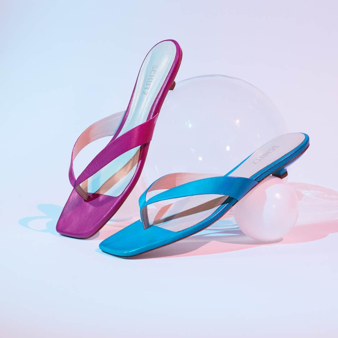 Schutzのインスタグラム：「CHARMY MONDAY WITH SCHUTZ KITTEN HEELL - OUT NOW! ❤️ #schutzkitten」