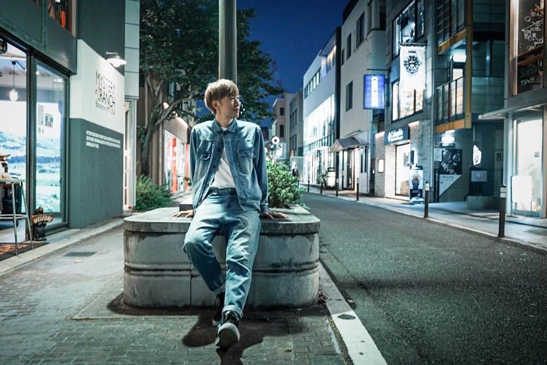 DJ U-ICHIのインスタグラム：「今週もスタート🙌 デニムが1番 #october  #monday  #denim  #denimondenim」