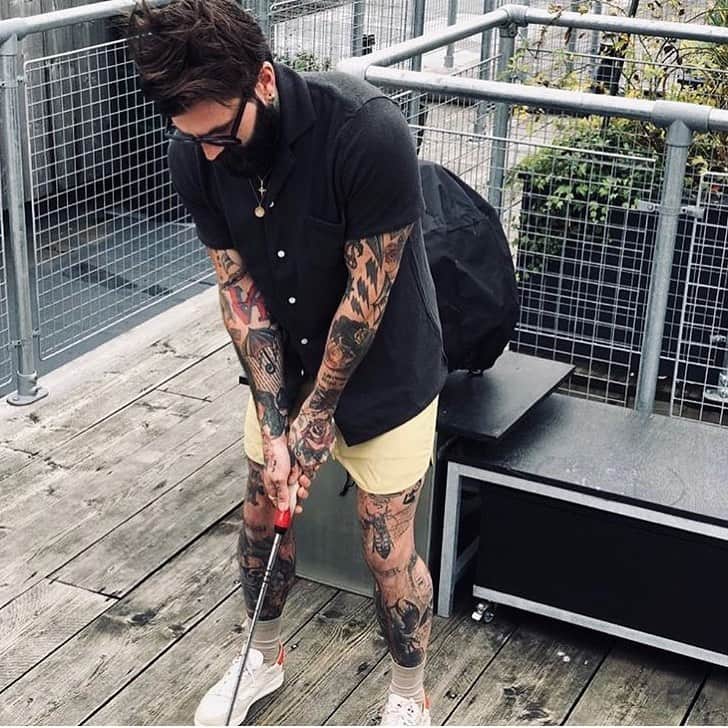 レステロッズのインスタグラム：「Terry Resort Shirt & Premium Swimwear. @rickisamhall  #resteröds #rickihall #originalneverdies」