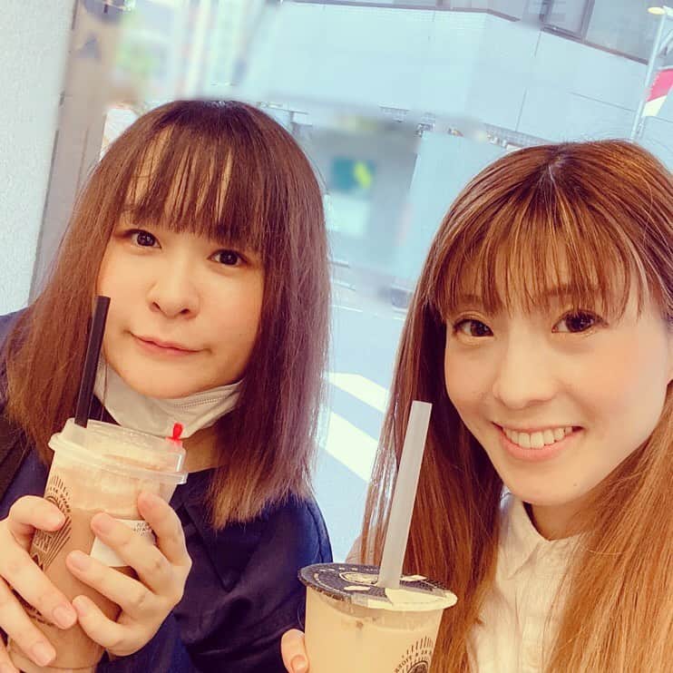 ヒラノノゾミのインスタグラム：「楽しかった昨日！一緒にご飯食べて古着屋さん巡りして、タピオカ飲みました☺️素敵な休日を過ごしました。」