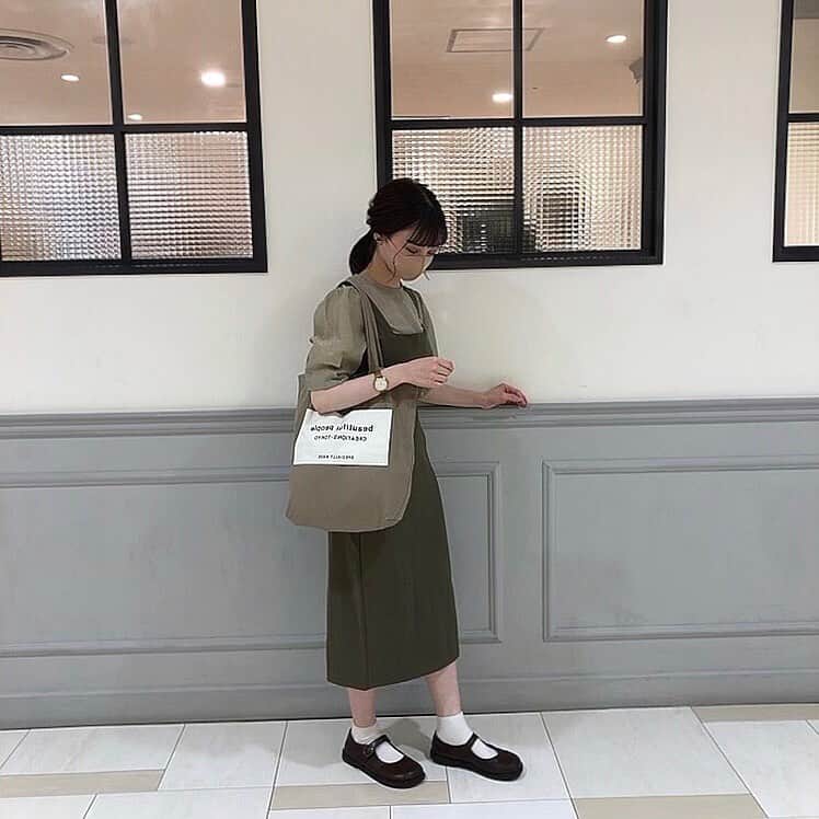 新田湖子さんのインスタグラム写真 - (新田湖子Instagram)「. 9月のわたしのこーで ☕︎  ピスタチオカラーすきだなあ ୨୧」10月5日 22時53分 - coconitta0809