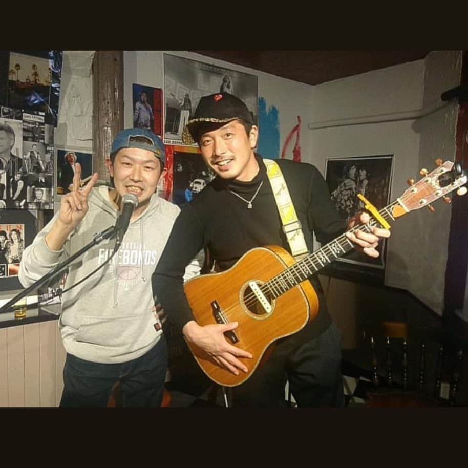 のインスタグラム：「@saitoshogo1005  誕生日おめでとう！！ いつもありがとう！！ 愛してます♡ #ナカマー #どんなもんじゃい #💪 #シンガーソングライター #斉藤省悟 #親友」