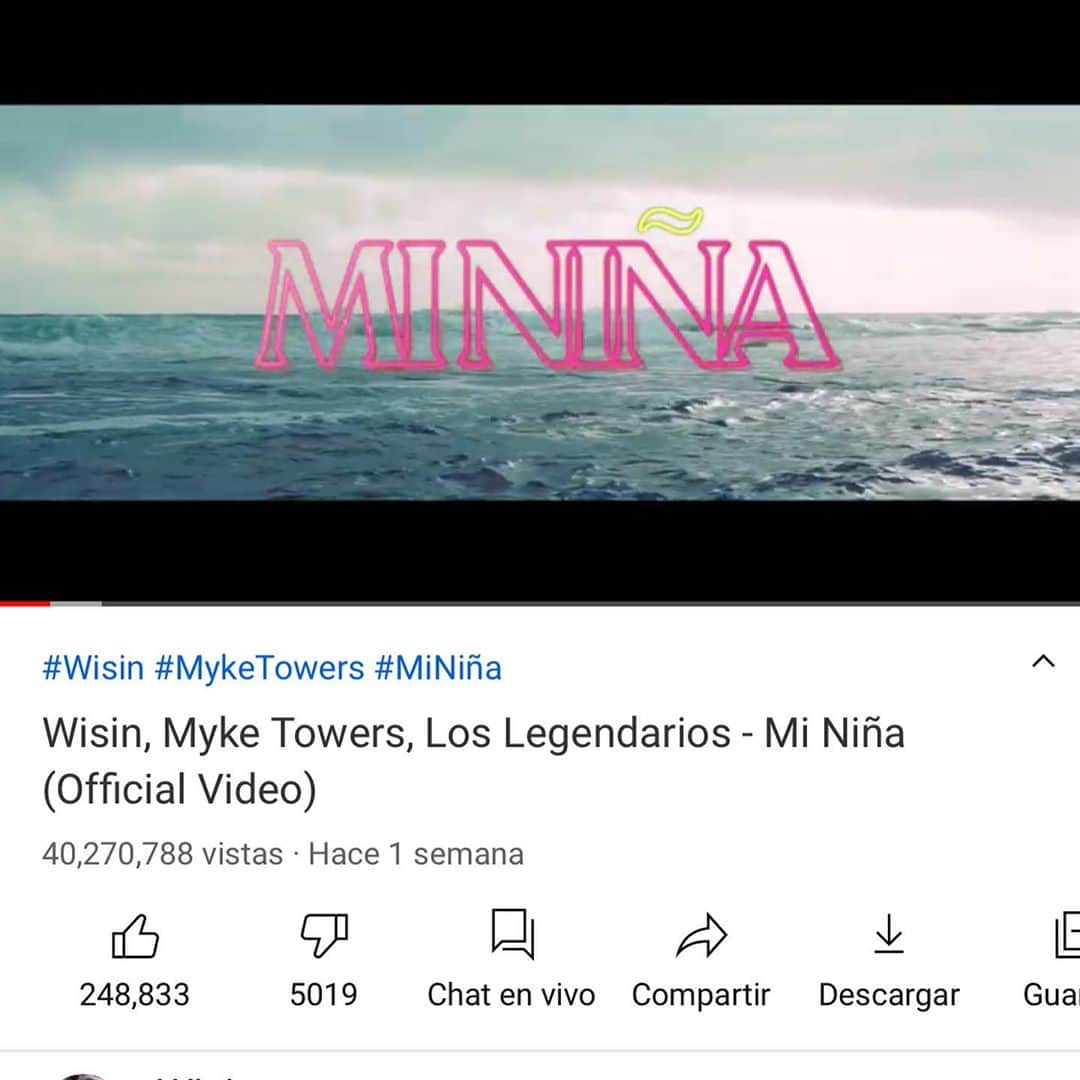 ウィジンさんのインスタグラム写真 - (ウィジンInstagram)「40 millones en una semana😳,gracias de todo corazón por apoyar este gran proyecto #miniña @myketowers esto se fue global 🌎 @nunodirector @hydequimico @labase @linaresmusic @los_legendarios_ @yanncfullharmony」10月5日 23時17分 - wisin