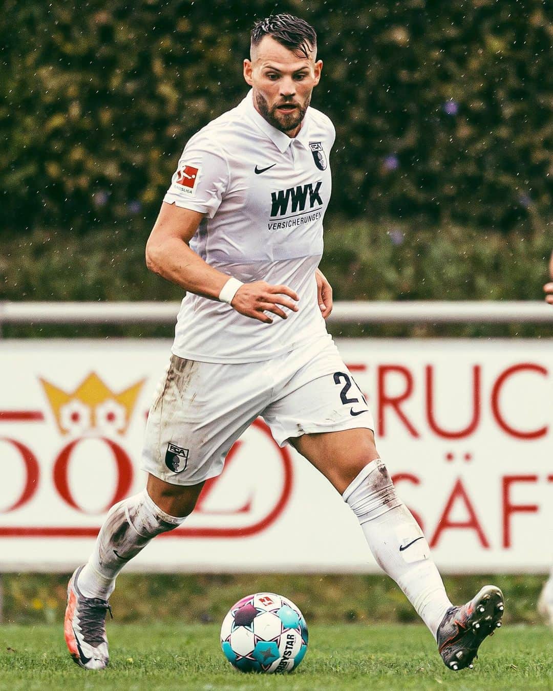 FCアウクスブルクさんのインスタグラム写真 - (FCアウクスブルクInstagram)「Edu #Löwen wechselt auf eigenen Wunsch hin vorzeitig zurück zur Hertha nach Berlin! 🔁 Danke für Deinen Einsatz in den letzten Monaten, für die Zukunft nur das Beste! ✊ #FCA #FCA1907 #fcaugsburg」10月5日 23時22分 - fcaugsburg1907