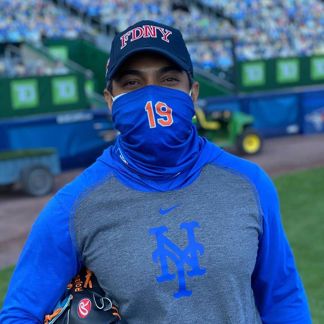 ニューヨーク・メッツさんのインスタグラム写真 - (ニューヨーク・メッツInstagram)「Caps on. #NeverForget 🇺🇸」9月12日 7時21分 - mets