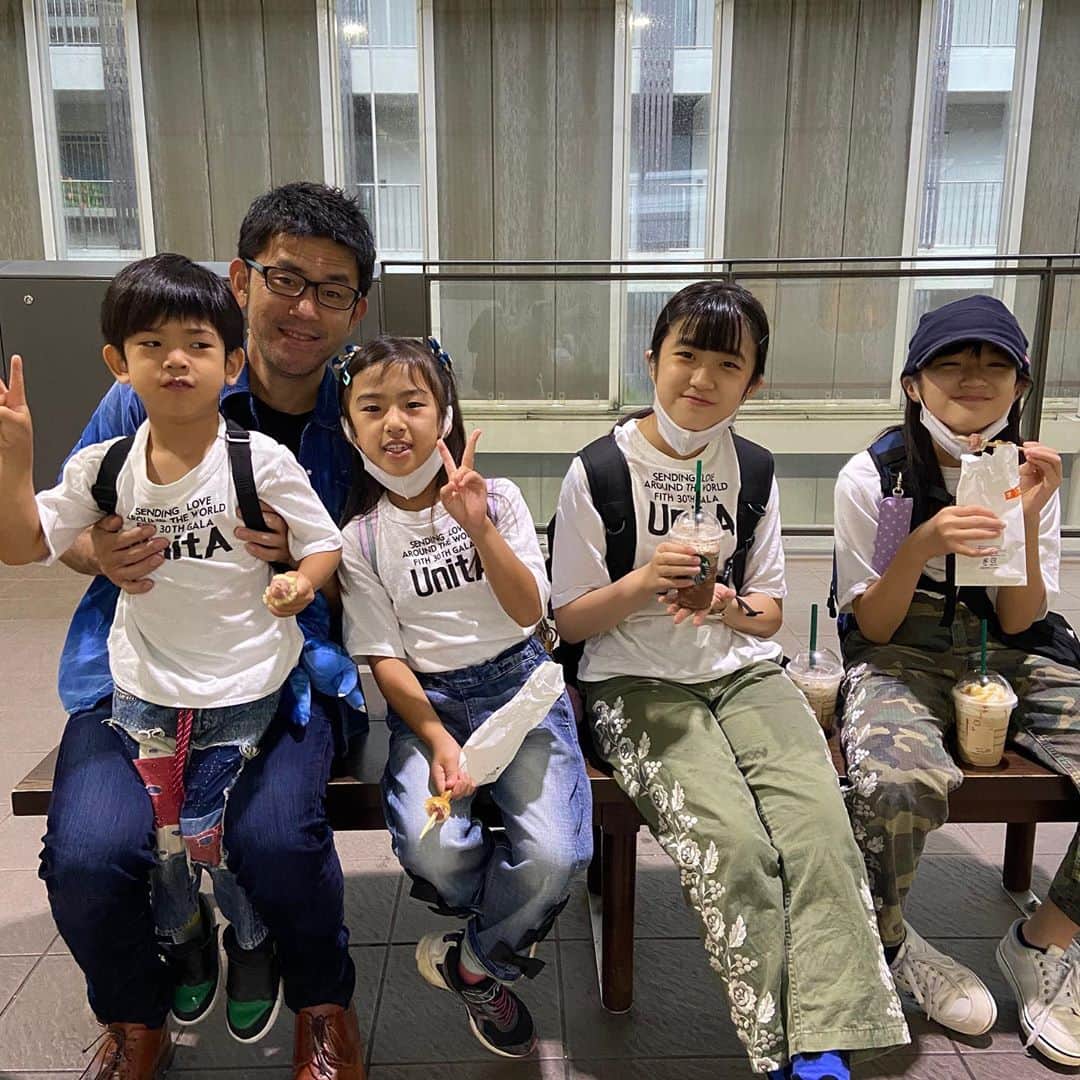 kougeishaのインスタグラム：「しゅっぱーつ」