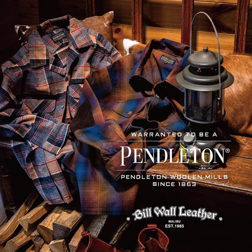 Bill Wall Leather × BEAMSのインスタグラム：「【Information】 《PENDLETON / Bill Wall Leather 》 Arriving on the market are collaboration items from〈Bill Wall Leather〉, a jewelry brand that was born in 1985 in Malibu, California, and〈PENDLETON〉, a well-established woolwear and blanket brand that was founded in 1863 in Oregon, the United States!   The collaboration came into being this time from the fact that a〈Bill Wall Leather〉 designer is a collector of〈PENDLETON〉 vintage shirts. Forming the lineup are two models, a CPO shirt jacket and an open-necked shirt. Adopted as the second button on both models is a silver button, which was newly created for this collaboration. The name tags of both companies are attached. Also, the CPO shirt jacket has a particular specification: newly added to the shirt jacket is a goatskin suede elbow patch, which is sewn on the outside of the shirt jacket. These are specialty items, in which a gimmick of the jewelry brand〈Bill Wall Leather〉, the male, is added to long-loved items of a well-established brand! 《BEAMS NEWS》⇨ https://www.beams.co.jp/news/2126/ Pre-order sales now, on the BEAMS official online store. ⇨ https://www.beams.co.jp/item/billwallleather/shirt/79100047964/ (Open-necked shirt) / https://www.beams.co.jp/item/billwallleather/shirt/79100048964/ (CPO shirt jacket) They will also be sold at the same time from September 18th (Fri) at BEAMS Taiwan, Breeze NAN SHAN atre, a store which carries 〈Bill Wall Leather〉. __________ 〈Bill Wall Leather 別注 PENDLETON〉 1985年カリフォルニア・マリブにて誕生したジュエリーブランド〈Bill Wall Leather〉と、1863年アメリカ・オレゴンにて創業した老舗ウールウエア・ブランケットブランド〈PENDLETON〉のコラボレーションアイテムが登場します！ 〈Bill Wall Leather〉のデザイナーが、〈PENDLETON〉のビンテージシャツのコレクターであることから今回のコラボレーションが実現。CPOシャツジャケットと開襟シャツの2型がラインナップし、両型とも第二ボタンには今回のコラボレーション用に新たに製作したシルバーボタンを採用。両者のネームタグが付くことに加え、CPOシャツジャケットには、インラインには無い山羊革スエードのエルボーパッチも新たに追加された特別仕様です。 老舗ブランドの長年愛されているアイテムに、ジュエリーブランドの雄である〈Bill Wall Leather〉のギミックが加わったスペシャルアイテムです！ 尚、ビームスオフィシャルオンラインストア、及びビームス〈Bill Wall Leather〉取り扱い各店、ビームス台湾 微風南山アトレ店にて、現在先行予約を承っております。9月18日発売です。 《BEAMSオフィシャルサイト NEWS》⇨ https://www.beams.co.jp/news/2126/ #pendleton #billwallleather #beams」