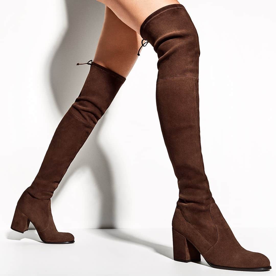 のインスタグラム：「It's the #TIELAND for us. #StuartWeitzman」