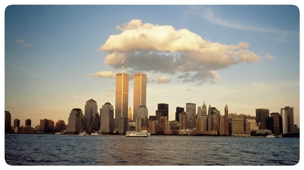 ジェニファー・エスポジートのインスタグラム：「Will never forget. #911 I ❤️my city」