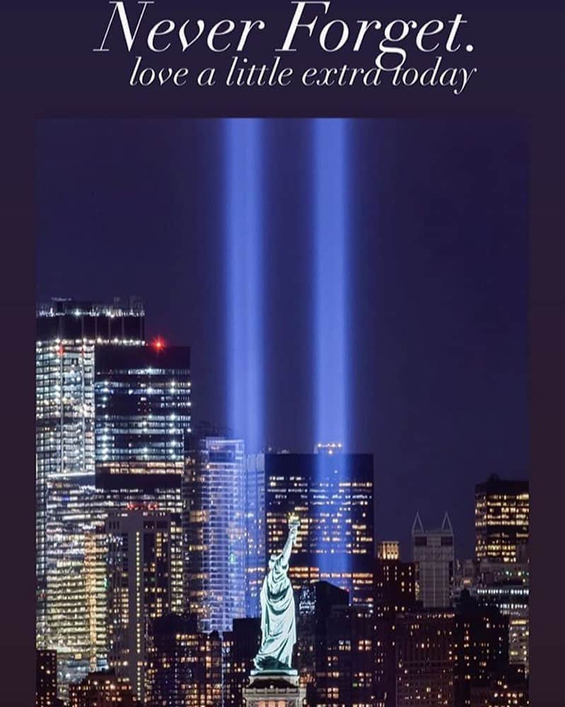 ラリー・ギリアード・Jrさんのインスタグラム写真 - (ラリー・ギリアード・JrInstagram)「NEVER FORGET!!! ❤️ #911 #ny」9月12日 1時10分 - thereallgjr