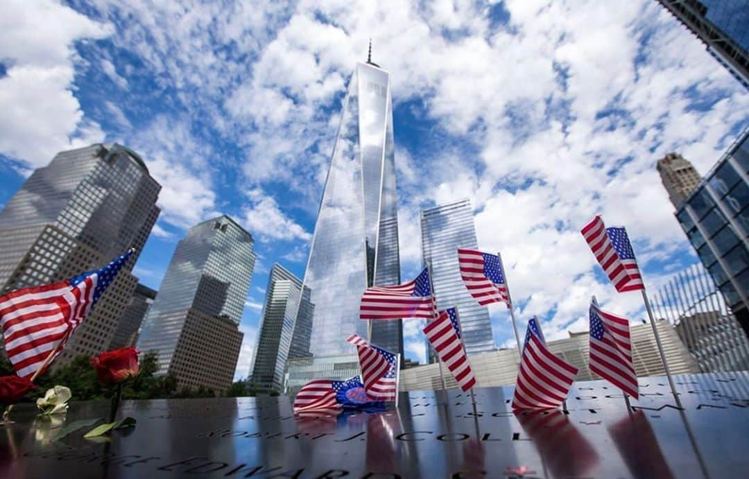 デブラ・メッシングさんのインスタグラム写真 - (デブラ・メッシングInstagram)「Never Forget. ❤️」9月12日 1時22分 - therealdebramessing