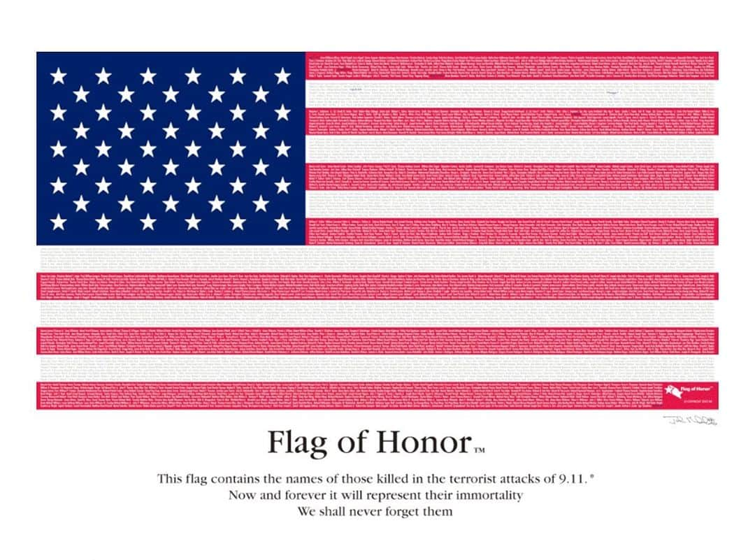 ナタリー・ガルビスさんのインスタグラム写真 - (ナタリー・ガルビスInstagram)「This flag contains the names of those killed on 9/11. Never Forget」9月12日 1時30分 - nataliegulbis