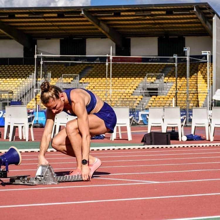 Amandine BROSSIERさんのインスタグラム写真 - (Amandine BROSSIERInstagram)「Je suis #ReadyForSport ! 👊🏻  @adidasparis  📷 @theobarillerk  #readyforsport #ready #run #speed #frenchchampionship #2020」9月12日 1時36分 - amandine.brossier