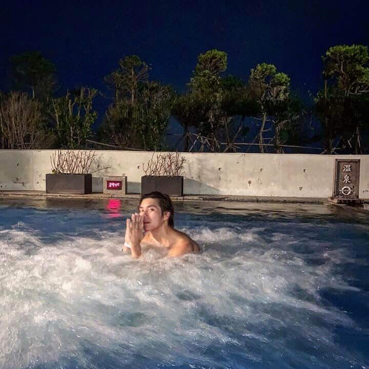 のインスタグラム：「보글보글 #워터하우스」