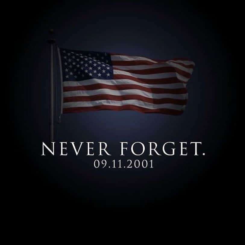 エバン・ロンゴリアのインスタグラム：「9/11/2001 #neverforget」