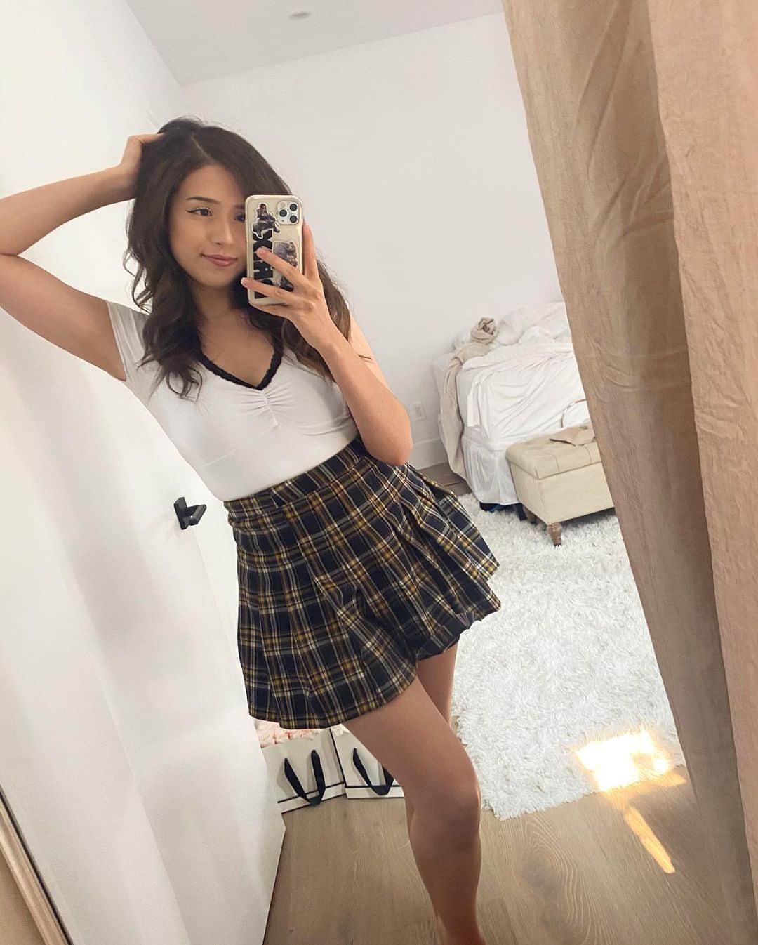 Pokimaneのインスタグラム：「back ❤️」
