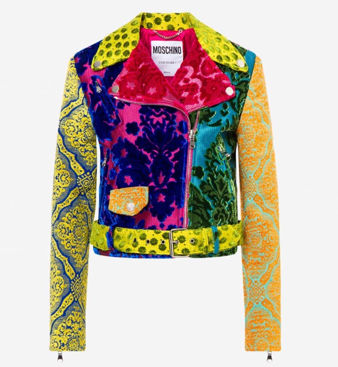 Moschinoさんのインスタグラム写真 - (MoschinoInstagram)「Moschino patchwork jacquard velvet jacket on moschino.com and Moschino Shops #moschino @itsjeremyscott」9月12日 4時15分 - moschino