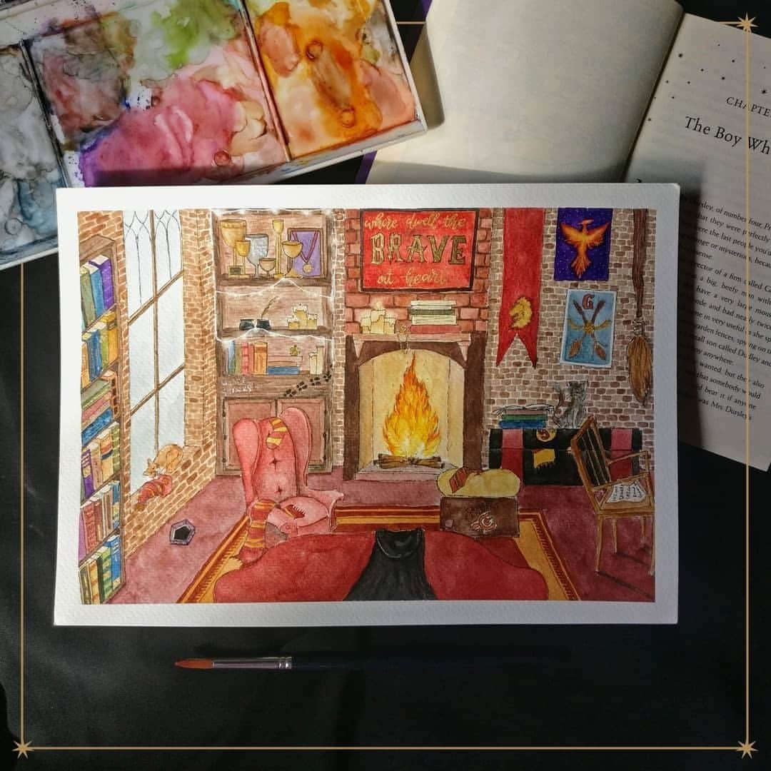 ハリー・ポッターさんのインスタグラム写真 - (ハリー・ポッターInstagram)「"My recent reread of Harry Potter made me want to recreate the messy warmth of the common room. I especially enjoyed adding little hidden details into the painting. ✨" #FanFriday [🖌️: @booksandbrushes]」9月12日 4時29分 - harrypotter