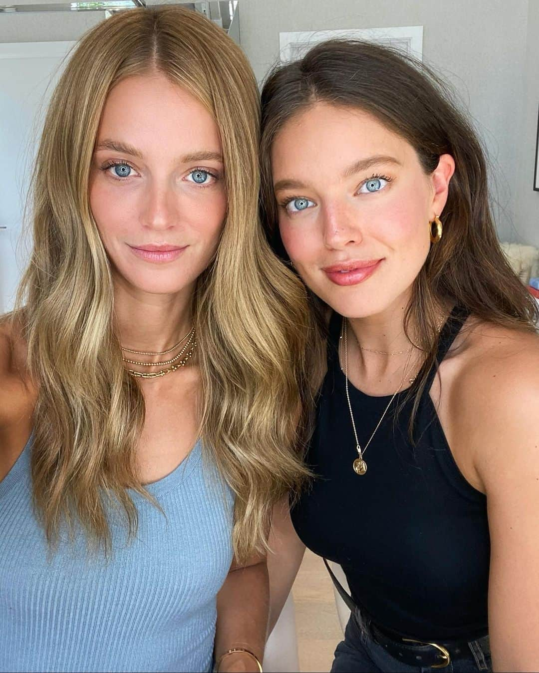 エミリー・DiDonatoさんのインスタグラム写真 - (エミリー・DiDonatoInstagram)「New video on YouTube is LIVE with one of my best friends and @si_swimsuit cover model @katebock !!!! Get ready with us and talk all things shoot prep, wellness, body image and more!」9月12日 5時05分 - emilydidonato