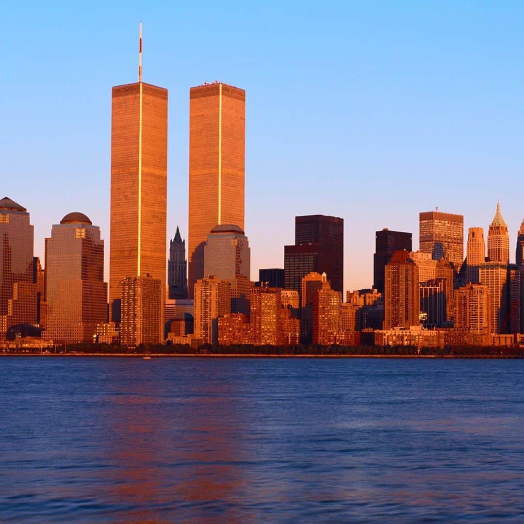 レイン・ウィルソンさんのインスタグラム写真 - (レイン・ウィルソンInstagram)「We will never forget those who lost their lives on September 11, 2001.」9月12日 6時50分 - rainnwilson