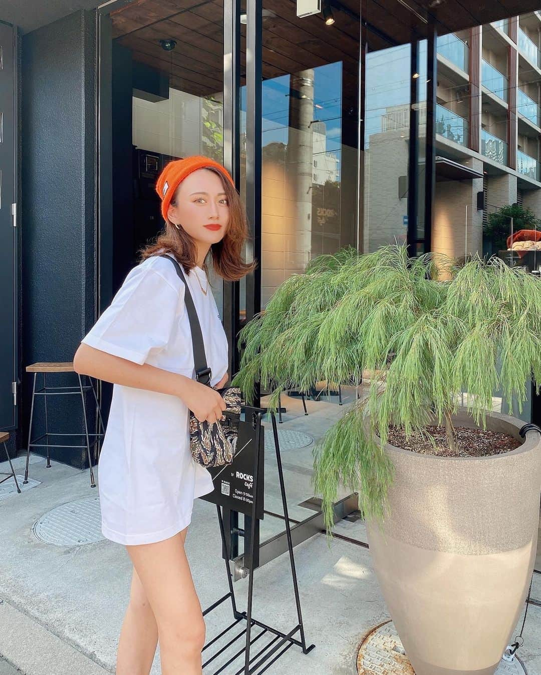 照井和希さんのインスタグラム写真 - (照井和希Instagram)「あめむらぁぁぁ🙂♥️  OOTD / seagreen × アンベリュウ  @seagreen_official @ryuambe  鎌倉ECで販売中ですかわいい🤦🏾‍♂️🔥 @seagreen_kamakura  ． #ootd #fashion #osaka #アメ村 #難波カフェ #心斎橋カフェ #outfits」9月12日 16時41分 - kazu24ki