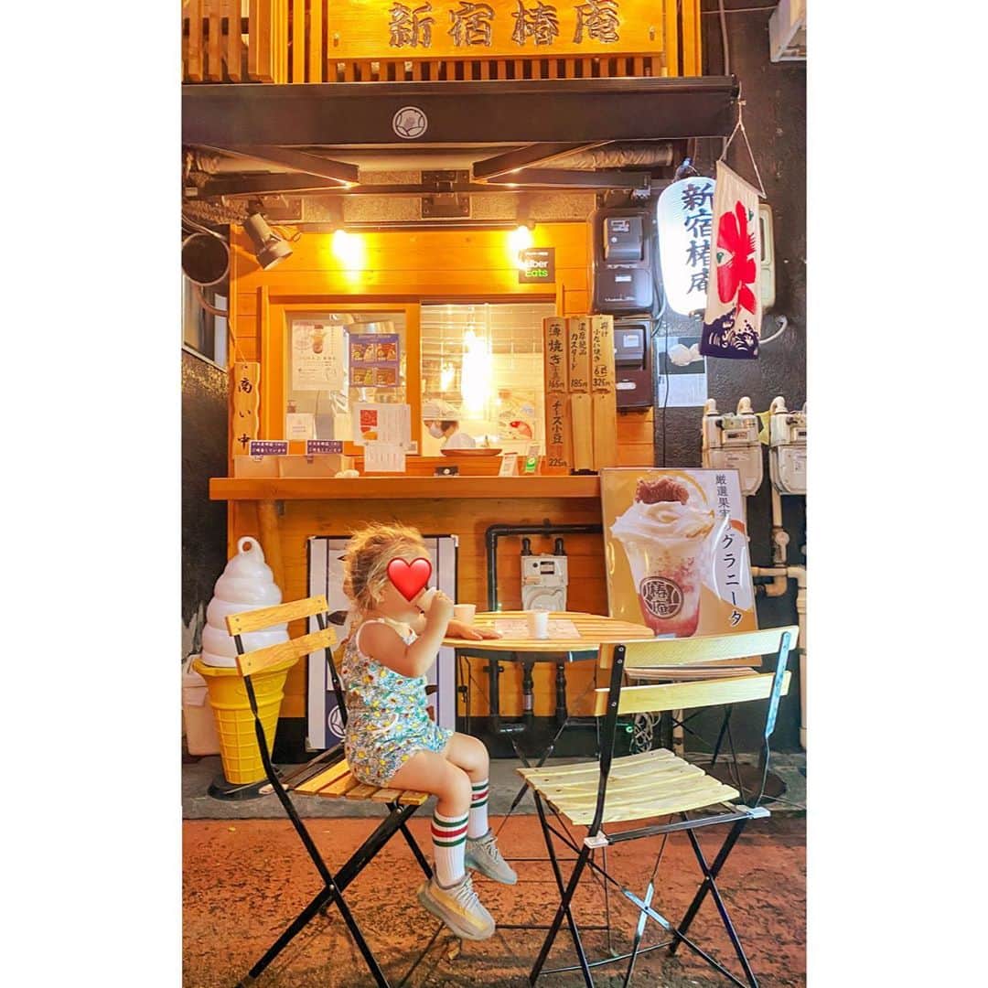 エミ・マイヤーのインスタグラム：「End of summer vibes / backstreet Tokyo 🍧で夏の〆」