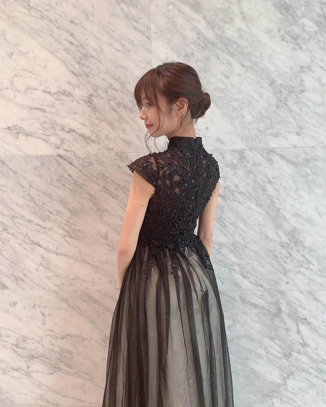 杉浦みずきのインスタグラム：「. ぐぁ〜ってなったら、衝動的にピアノ弾いてる 衝動的に走ったり、大声出したりするみたいに、わたしはピアノ弾いてる 体の一部なのか、拠り所なのか、 ・ youtubeにピアノの動画をあげたら、観てくれますか？」