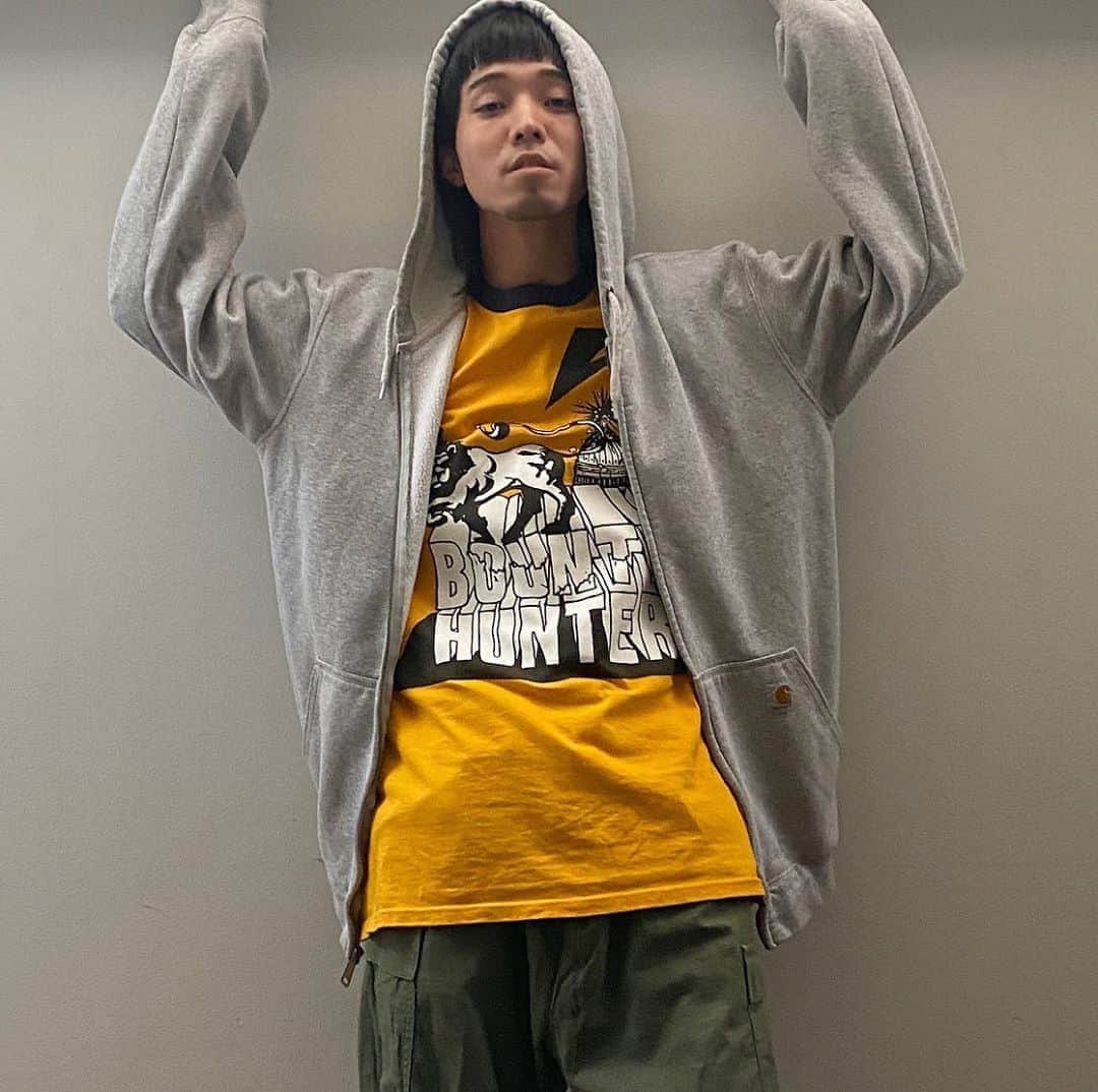 原宿シカゴさんのインスタグラム写真 - (原宿シカゴInstagram)「. . #原宿シカゴ神宮前店﻿ #ccg_jin﻿ 【Today's Recommend Item】﻿ ﻿ Hoodie ¥1900〜  フーディー各種大量入荷致しました🗻 プルオーバータイプから、ジップフーディーまで幅広く入荷いたしました🤝  また、神宮前店はストリートブランドのフーディーも充実して取り扱っております🗻  秋物をお探しのお客様は是非神宮前店にお越し下さい💐  この機会にぜひご利用下さいませ🙇‍♀️  ぜひ店頭にてお確かめ下さいませ☁️  皆さまのご来店心よりお待ちしております☁️  #フーディー　#Hoodie #パーカー　#パーカーコーデ　#フーディーコーデ　#ストリートファッション #ストリート系男子 #ストリート系女子 #ストリートコーデ #ストリートスナップ　#スト系女子 #サブスト女子 #サブストコーデ #カーハート　#ナイキ　#ストゥーシー　#carhartt #nike #stussy」9月12日 17時23分 - harajukuchicago_official