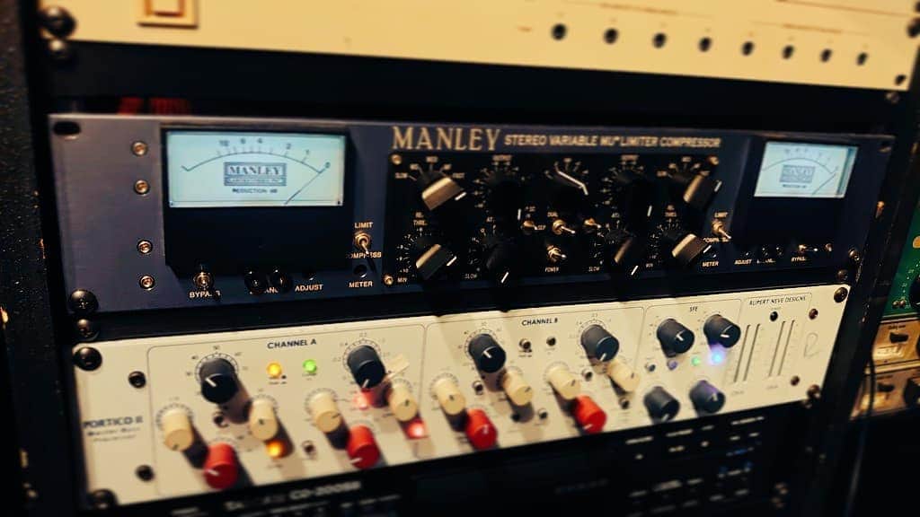 鈴木Daichi秀行のインスタグラム：「VariMu好き #manley #manleylabs #studiolife #equipment #mastering」
