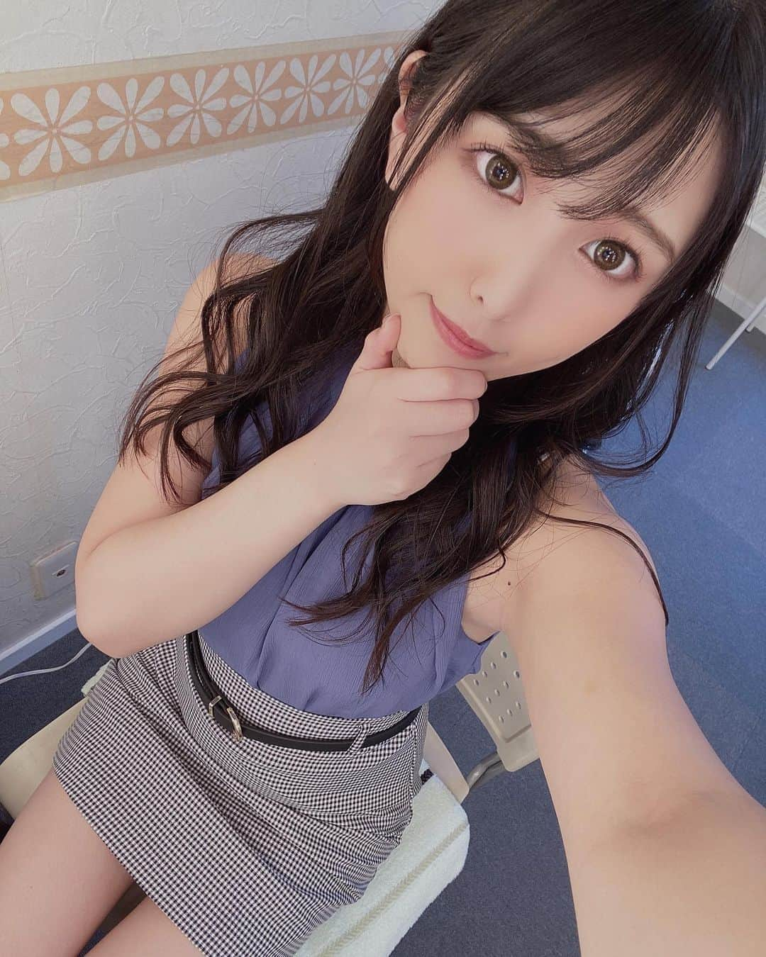 倉木しおりさんのインスタグラム写真 - (倉木しおりInstagram)「お姉さんぽくしてもらた😙  #倉木しおり #av女優 #えっちなお姉さん」9月12日 17時34分 - shiori_kuraki