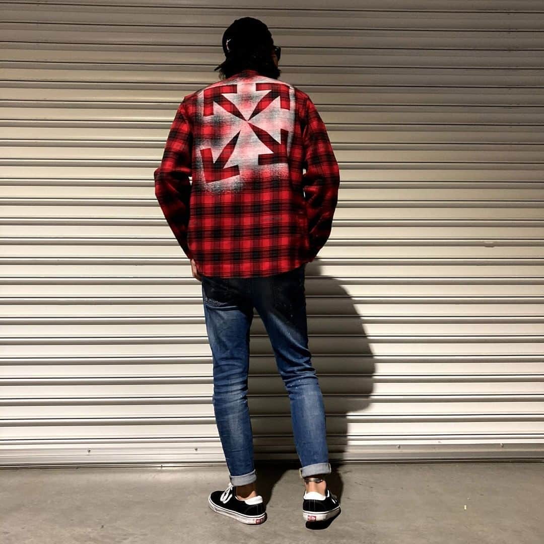 サカゼンインポートブランドさんのインスタグラム写真 サカゼンインポートブランドinstagram Off White オフホワイト チェックシャツ スタッフコメント 昔からストリートといえばチェックシャツ 遠目でみてもオフホワイトと分かる 熱狂的