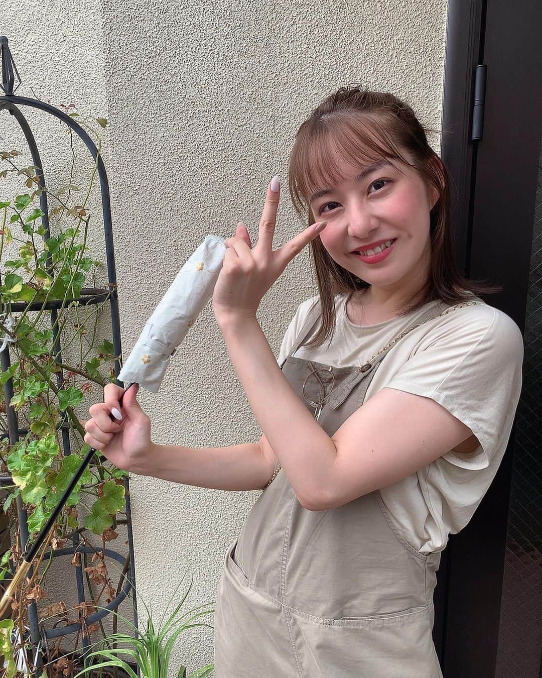 布施柚乃さんのインスタグラム写真 - (布施柚乃Instagram)「🍒﻿ ﻿ ﻿ なりたい自分になること﻿ ﻿ 好きな人の好きな人になること﻿ ﻿ 会いたい人に会うこと﻿ ﻿ 思い通りにことを運ぶこと﻿ ﻿ ﻿ ﻿ 生きるって難しい。﻿  生きたいように生きれてますか？  #ゆのんなか」9月12日 17時51分 - yuno.fuse