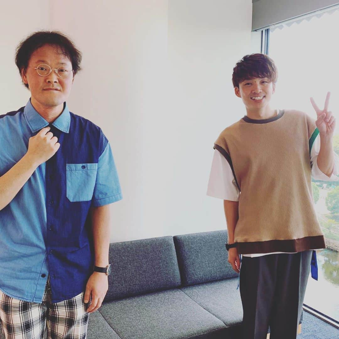 読売テレビ「あさパラ」さんのインスタグラム写真 - (読売テレビ「あさパラ」Instagram)「あさパラ！　今週のポロリ🎤は…  アインシュタイン のお二人✨ ドラマ出演も控える多忙なお二人に一日の過ごし方を尋ねたところ…   稲田さんは合間にエステ⁉美容メンテナンス事情に迫ります…😆  今すぐHPをチェック✨👀 ▶ytv.co.jp/asapara/movie/ 　 #あさパラ！ #アインシュタイン #稲ちゃんエステ前 #ゆずるさんの２枚目のポーズはもはやモデル  そして…今日の #モモタン は…  《こんな進化を遂げました❗️革命的便利グッズ》  どれもこれも欲しくなる進化系グッズの詳細も番組HPにまとまってます😊 プロフィールにあるアドレスからご覧くださいー😆  #稲田直樹  #河井ゆずる  #平松翔馬  #モモタン🍑  #ハイヒール #川合俊一 #ヤナギブソン #井上公造 #嵩原安三郎  #高岡達之 #毎週土曜朝9時25分  #読売テレビ　#ytv  #中京テレビ #ctv  #広島テレビ　#htv」9月12日 18時00分 - asapara_ytv