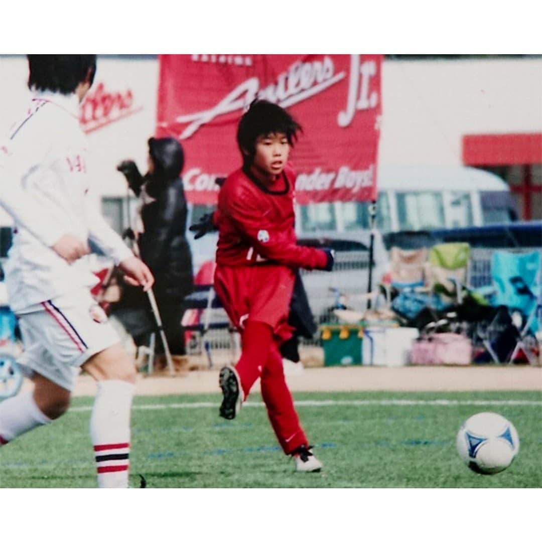 鹿島アントラーズさんのインスタグラム写真 - (鹿島アントラーズInstagram)「今日は、染野選手の誕生日！  ハッピーバースデー！これからもよろしくお願いします！  #鹿島アントラーズ #kashimaantlers #染野唯月 #誕生日 #おめでとうございます #happybirthday #染野選手の #ご家族 #たくさんの写真 #ありがとうございました #鹿島アントラーズつくばジュニアユース #出身 #関川選手 #荒木選手 #松村選手 #山田選手 #ご協力 #ありがとうございました #family」9月12日 9時10分 - kashima.antlers